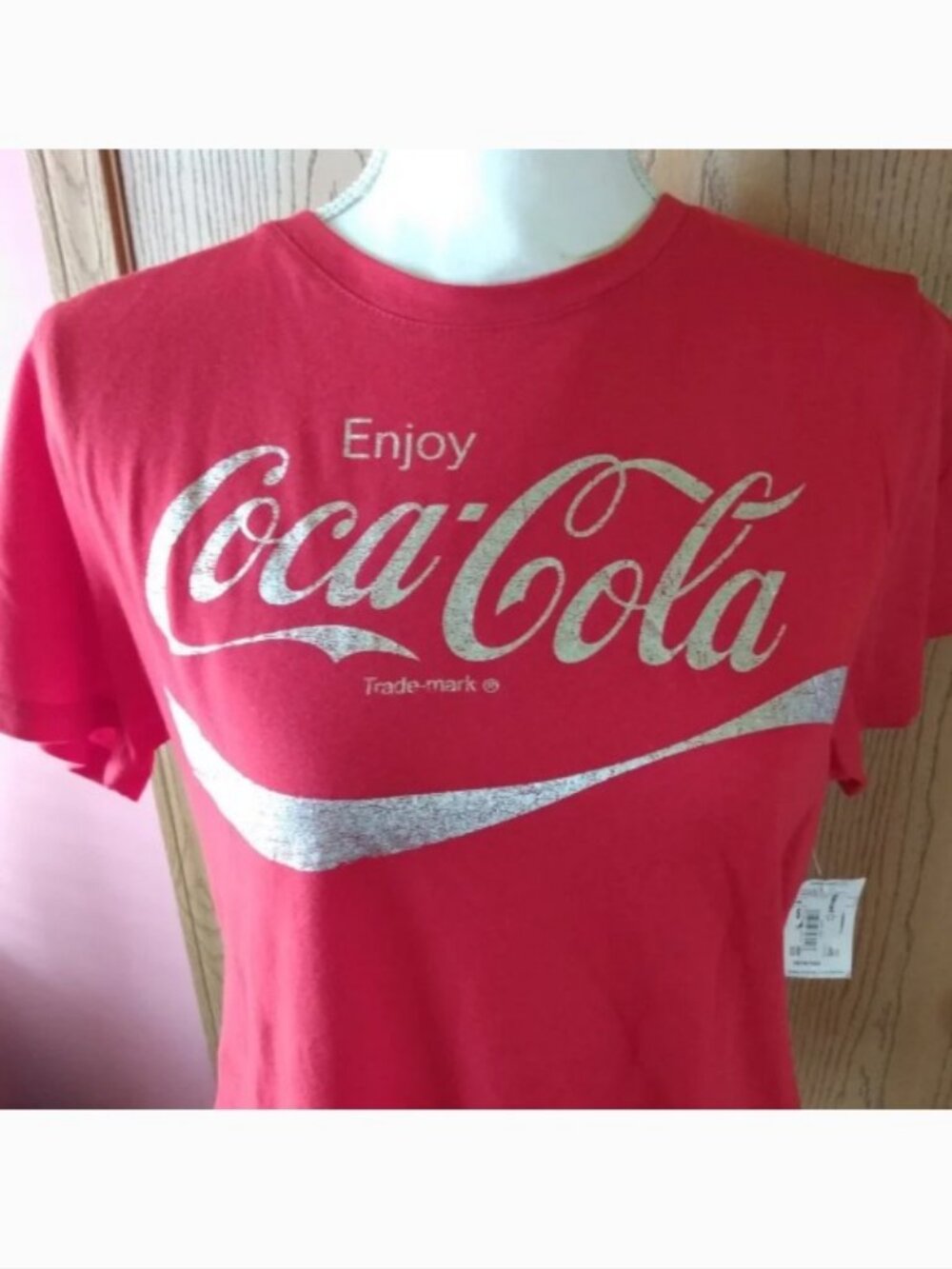 Coca-Cola Size XL Women's Short Sleeve T-Shirt - Picture 3 of 5